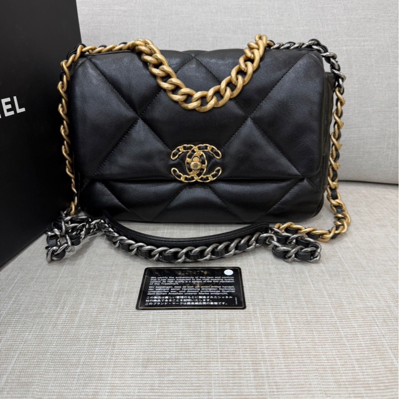 CHANEL 香奈兒 19系列 經典雙C LOGO菱格紋小羊皮三用金鍊包  黑色-0