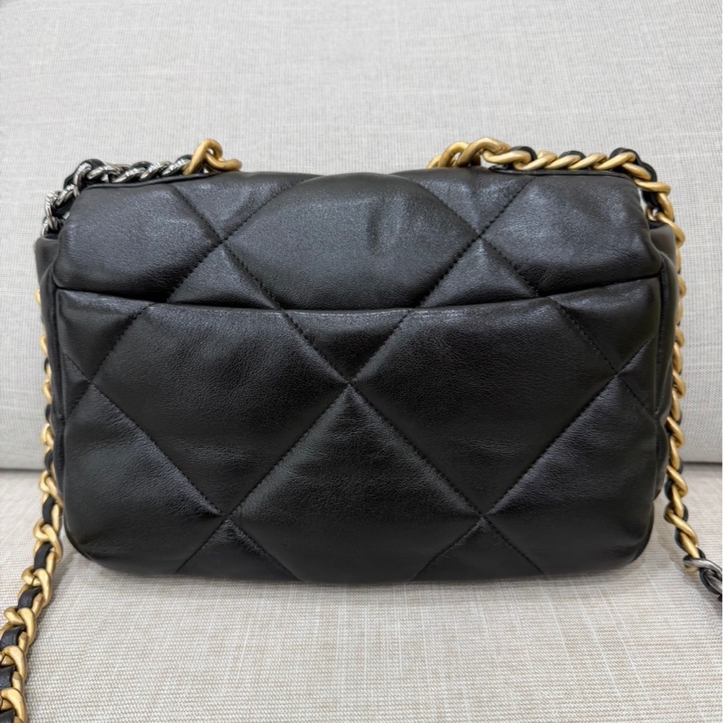 CHANEL 香奈兒 19系列 經典雙C LOGO菱格紋小羊皮三用金鍊包  黑色-6