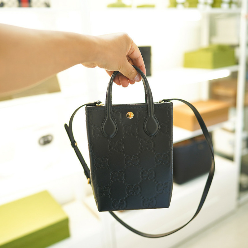 GUCCI 迷你手提包 790133 AADLO 1000 黑色皮革兩用肩背包-17