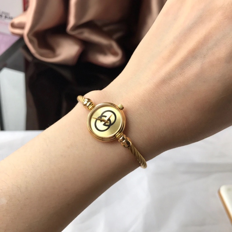 🌷Gucci 雙G麻花Vintage金錶 ｜經典花紋✦fufu style 精品✦ 氣質款｜手錶.古董手錶-1