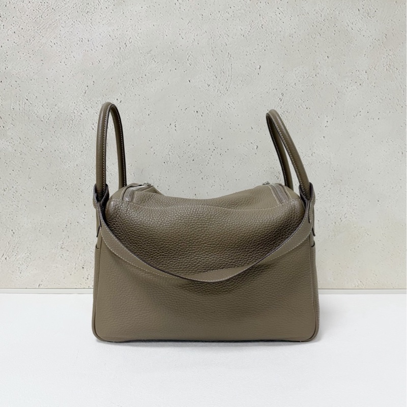 Hermes Lindy 30 大象灰銀扣-1