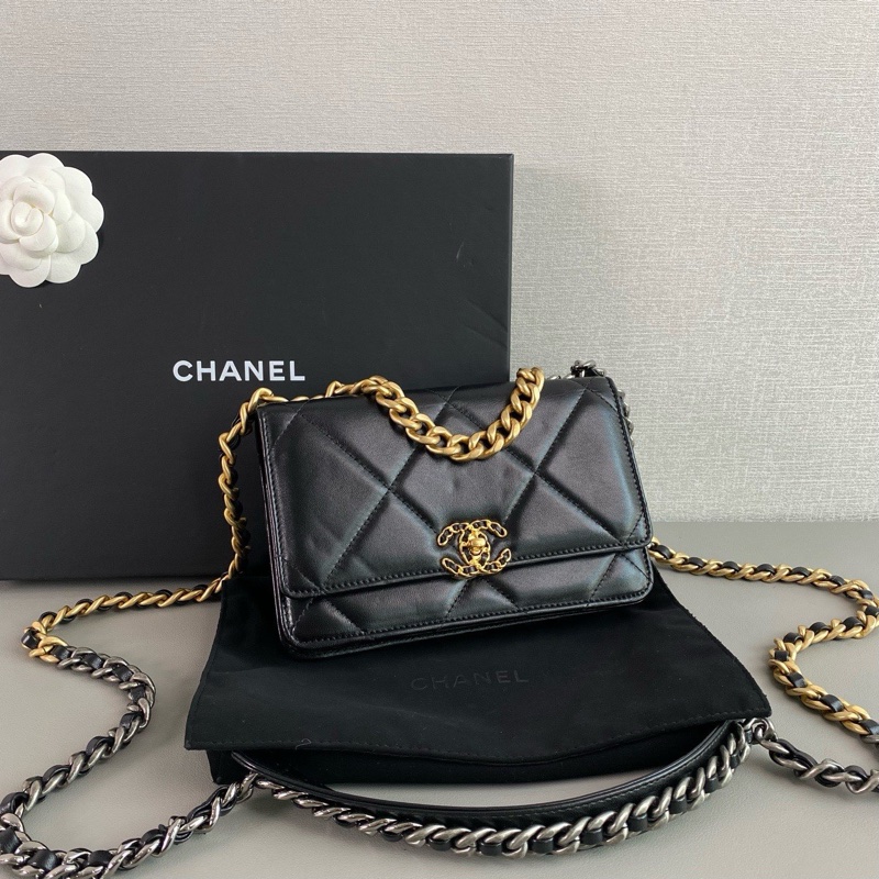 ✨Chanel 19bag woc 有購證99新 新款旋轉扣 晶片款🖤-2