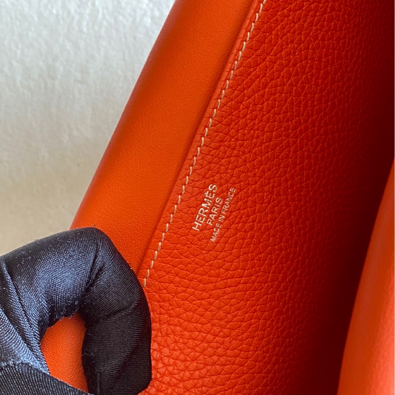 🌈Hermes🧡Halzan 31🧡罌粟橙銀扣🌟99新🌟Stamp T🌟-2