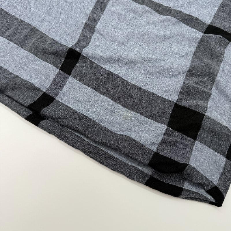 BURBERRY 巴寶莉 經典大方格紋 莫代爾混蠶絲 深灰色 羊毛 大正方披肩 圍巾-2