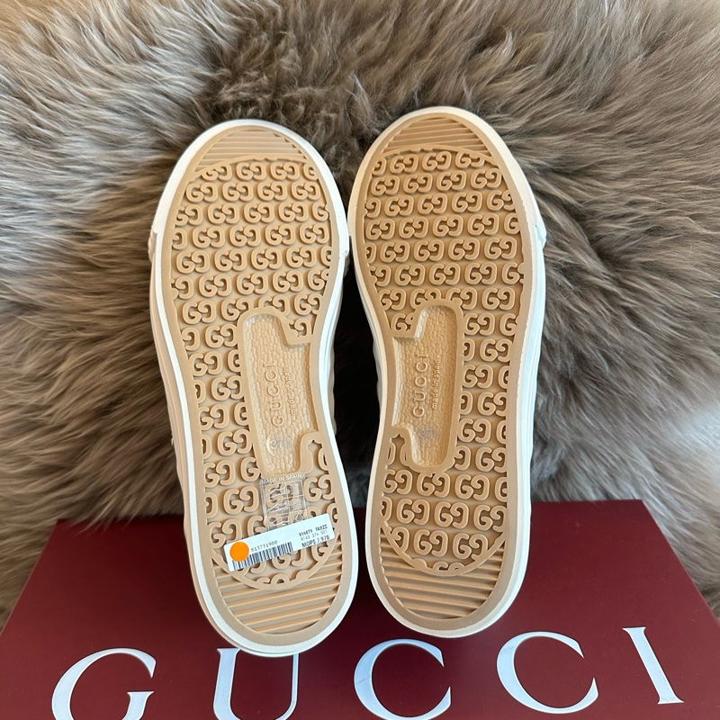 閒置新，未使用Gucci古馳 厚底系帶 低幫 帆布鞋 女款 白色 尺碼：37.5/38.5-4
