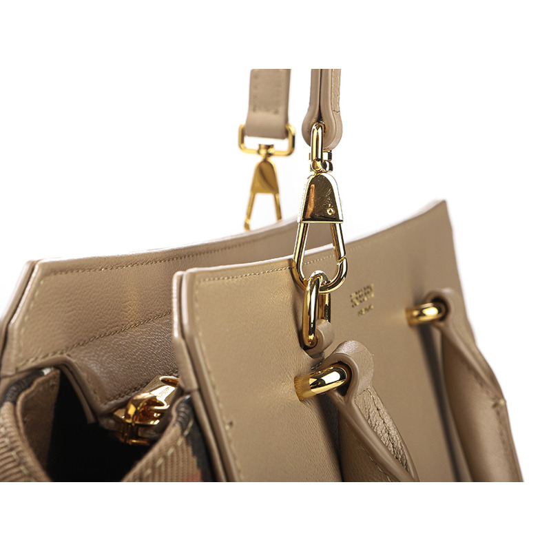 BURBERRY 25SS LL SM BANWELL 女士手提包-11