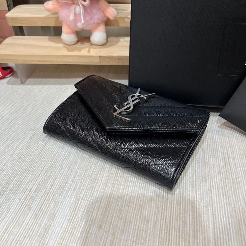 Ysl CASSANDRE MATELASSÉ FRAGMENTS FLAP CARD CASE IN GRAIN DE POUDRE LEATHER-4
