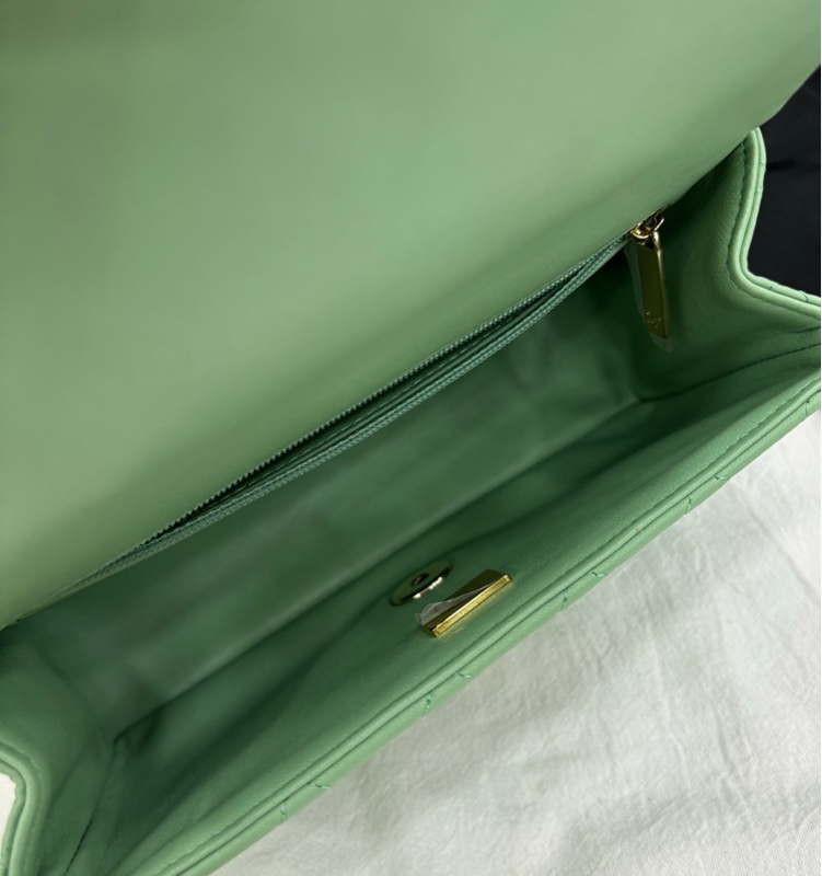 CHANEL 香奈兒 23P綠色 銀扣手柄CF大mini單肩斜背包 晶片-8