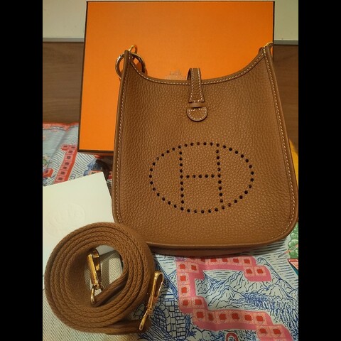 ♡ Hermès Mini Evelyne  TPM經典金棕 金釦 ♡ 全配購證齊