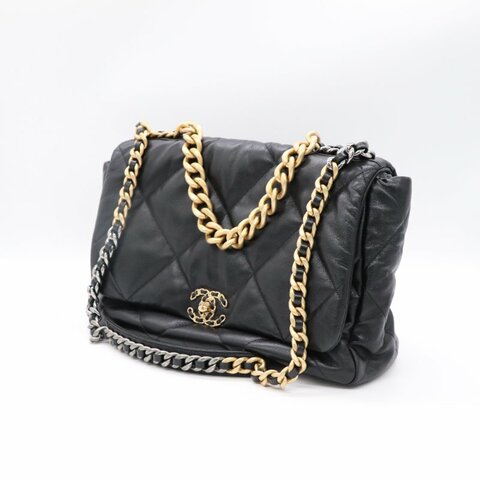 CHANEL 香奈兒 19 黑色菱格紋 小羊皮 三色鍊條  Maxi 翻蓋包 肩背包