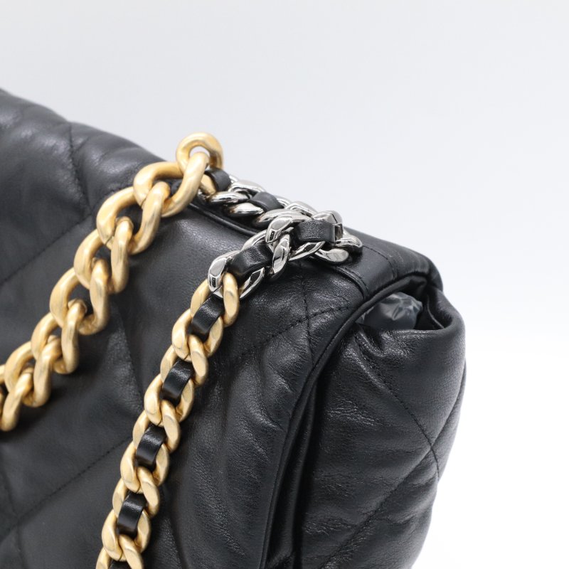 CHANEL 香奈兒 19 黑色菱格紋 小羊皮 三色鍊條  翻蓋包 肩背包-6
