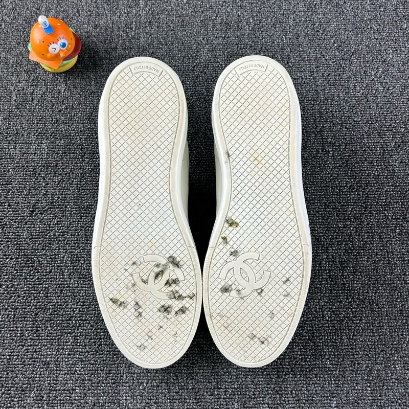 款式:Chanel香奈兒白色板鞋 尺碼:39 白色簡約時尚 羊皮柔-6