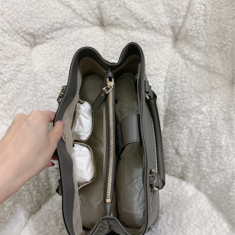 全新 Gucci 手提肩背包 (大象灰）-25