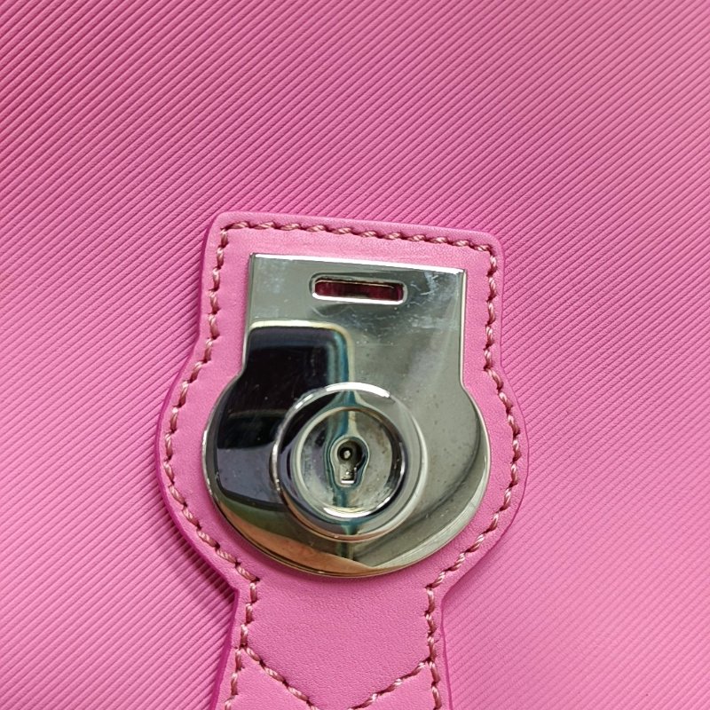 BURBERRY Dk88 粉紅色牛皮手提包單肩包斜挎包 銀色五金-9