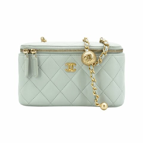 Chanel 展示品 羊皮淡金鍊足球調節釦二用化妝包(AP2303-淺灰)