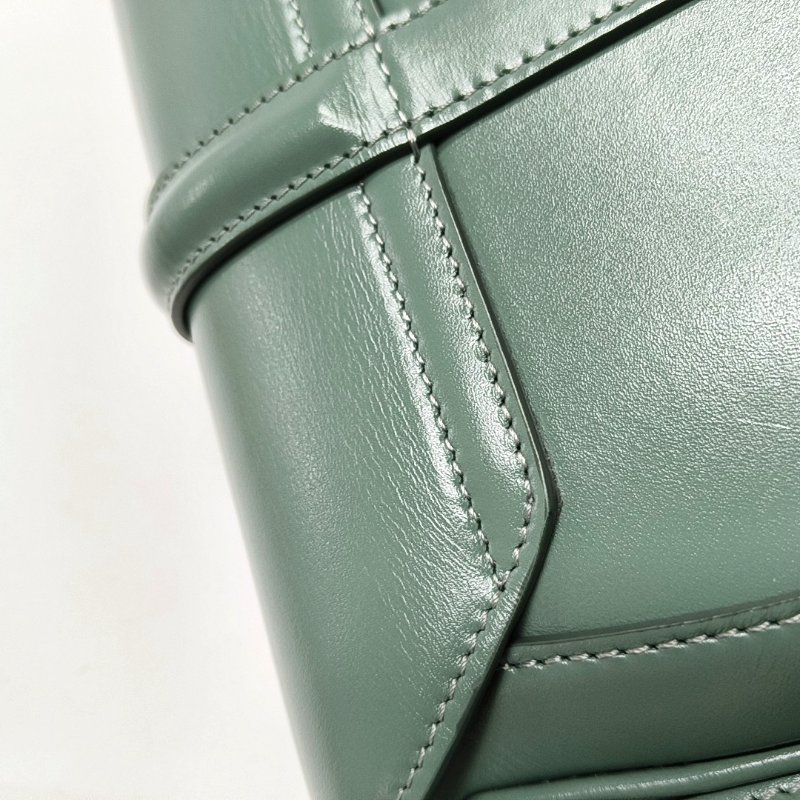 CELINE 16 小號綠色牛皮單肩包 銀色五金 9.8新-9