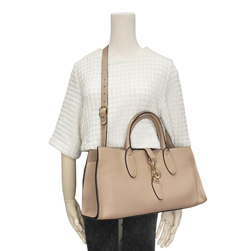 Gucci 展示品 Hook Closure 粒面皮革中號二用肩背包(795282-米)-5