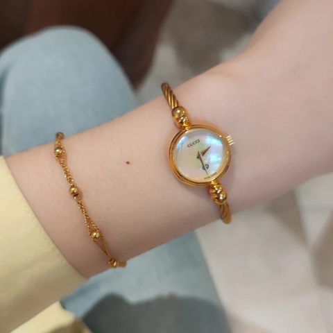🌷Gucci 白母貝麻花手環金錶 ｜經典花紋✦fufu style 精品✦ 氣質款｜手錶.古董手錶