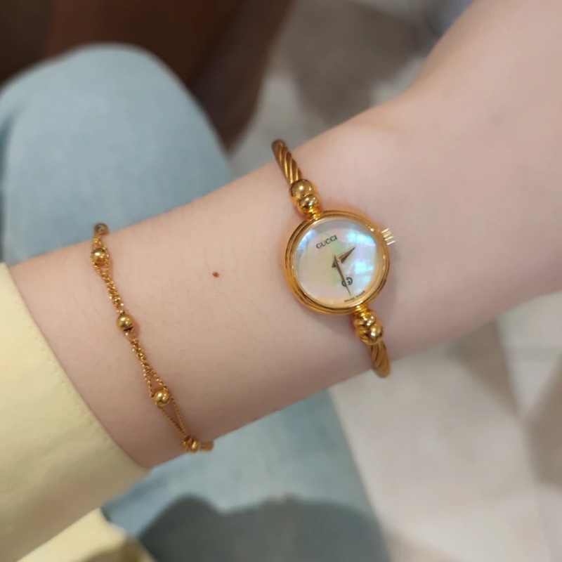 🌷Gucci 白母貝麻花手環金錶 ｜經典花紋✦fufu style 精品✦ 氣質款｜手錶.古董手錶-0