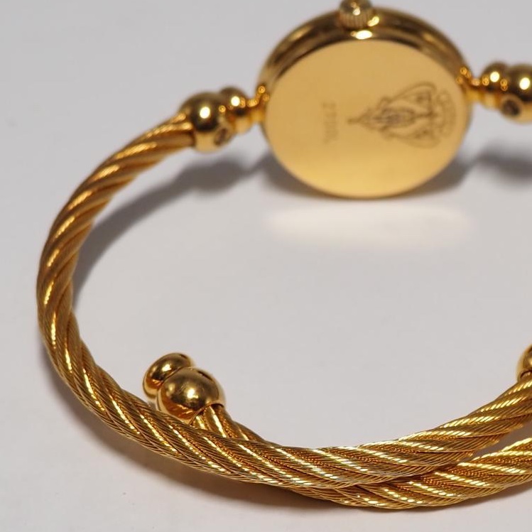 🌷Gucci 白母貝麻花手環金錶 ｜經典花紋✦fufu style 精品✦ 氣質款｜手錶.古董手錶-16