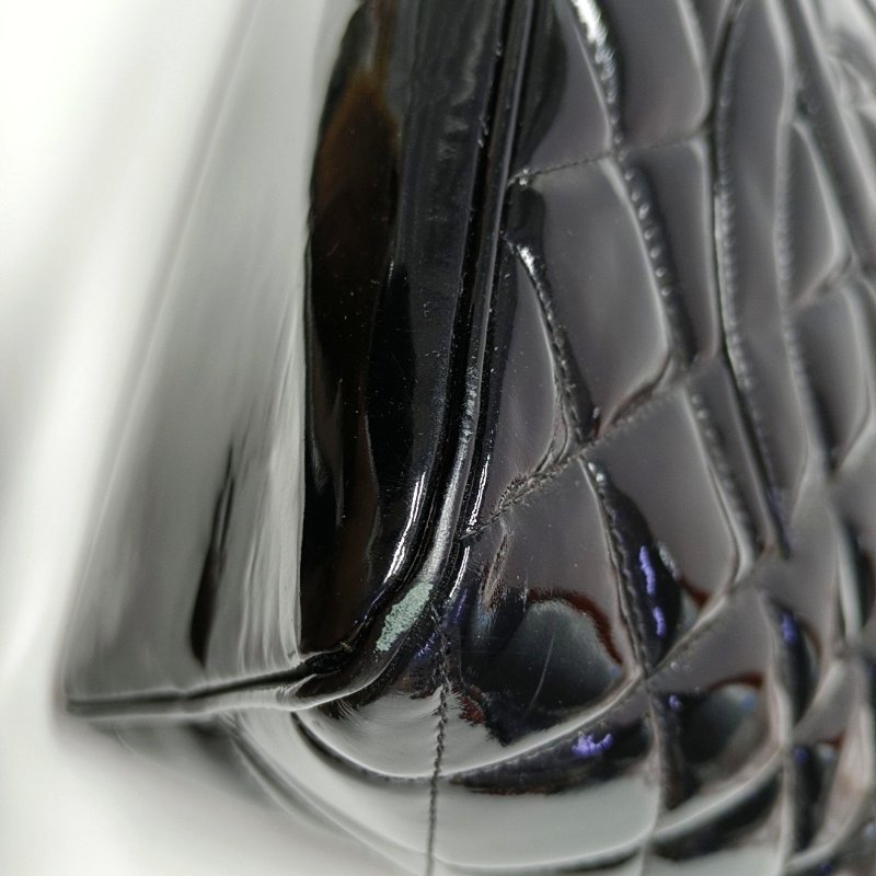 CHANEL MEDALLION黑色漆皮菱格紋希爾頓手提包單肩包 金色五金 中古款-10