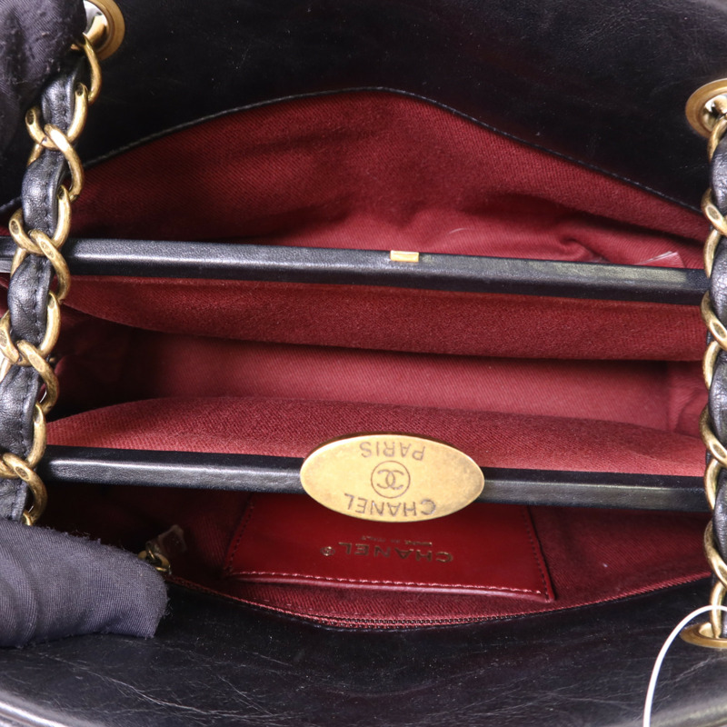 CHANEL 牛皮皮革Chain Shoulder金扣鏈帶肩背袋-5