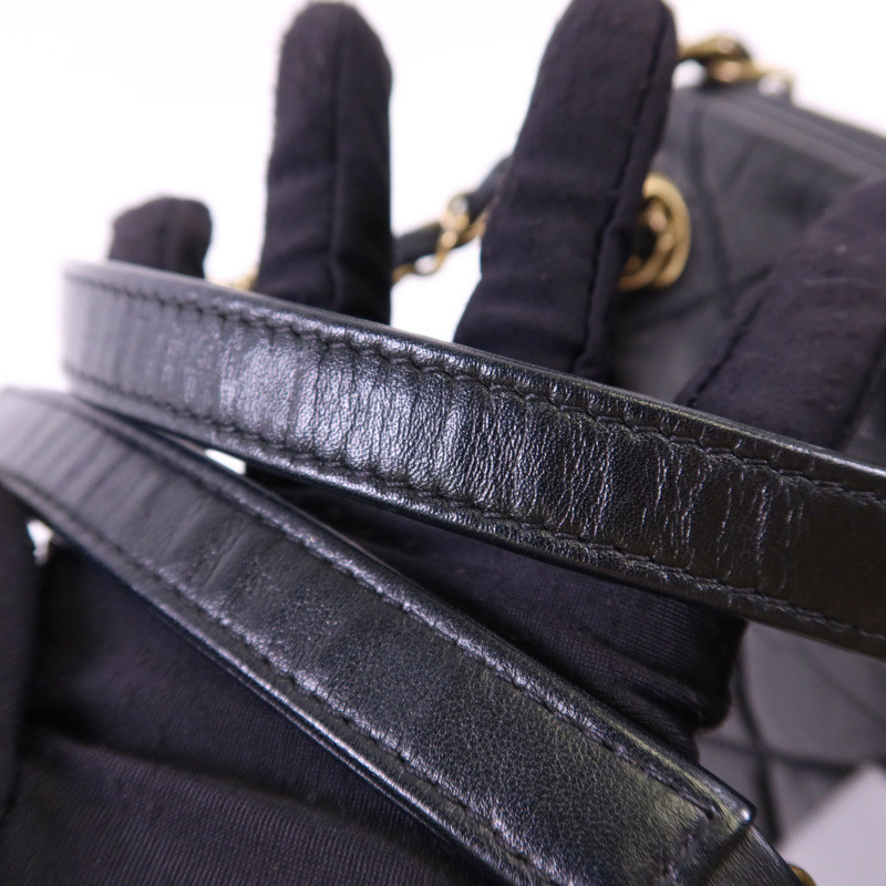 CHANEL 牛皮皮革Chain Shoulder金扣鏈帶肩背袋-14