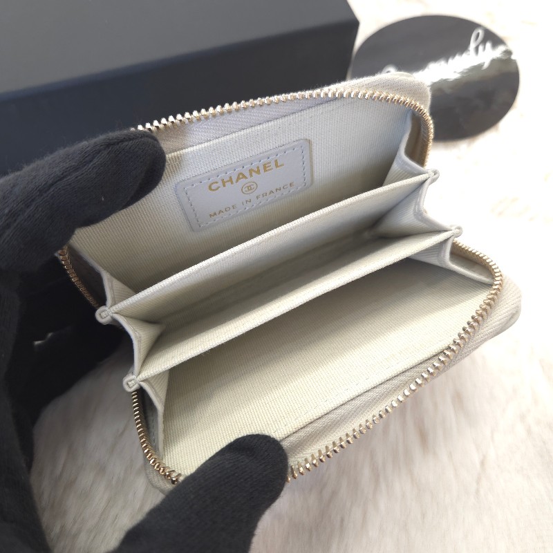 Chanel 經典拉鍊三層零錢包 展示品-2