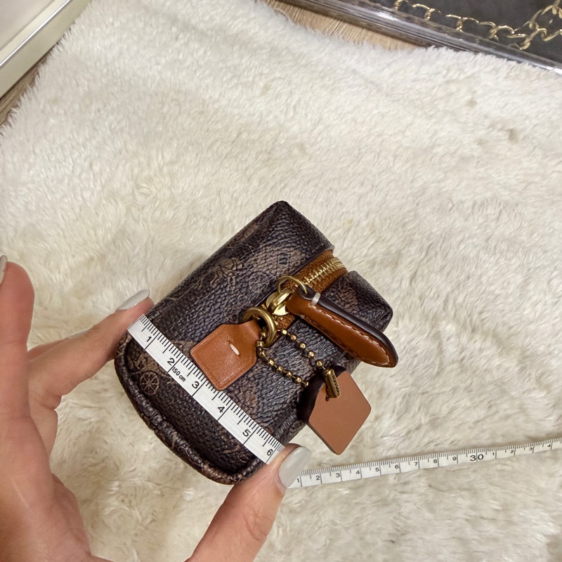 未使用✨是好看的COACH 新款化妝包 拉鍊小包 內膽包 盥洗包-3