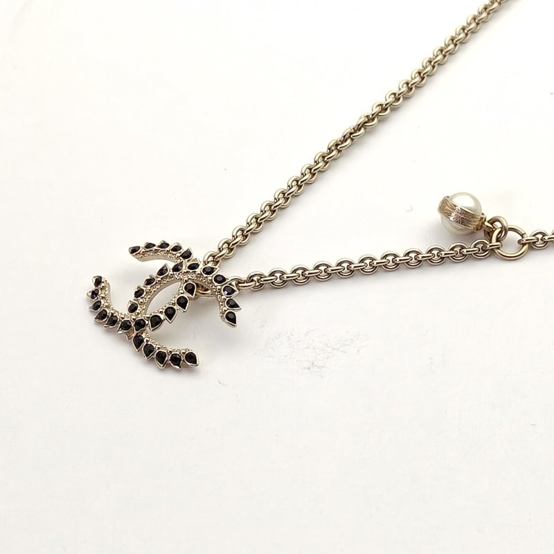 CHANEL 合金雙c黑色水鑽皮穿鏈項鏈項鍊-2