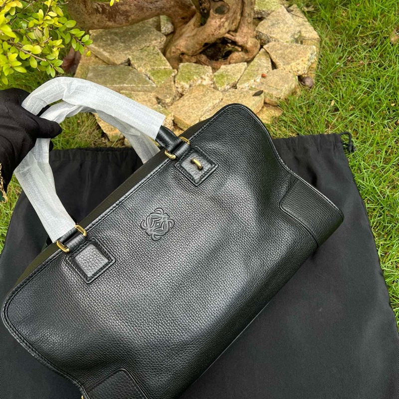 LOEWE 亞馬遜Amazona36男女同款-1