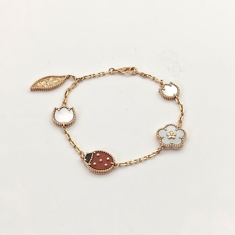 Van Cleef & Arpels LuckySpring手鏈5圖案18K玫瑰金/白貝母/紅玉髓/縞瑪瑙S-M碼玫瑰金手鍊／手環-1