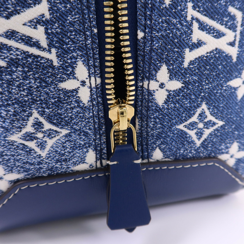 LOUIS VUITTON Monogram Denim Square Bag金扣手挽袋-7