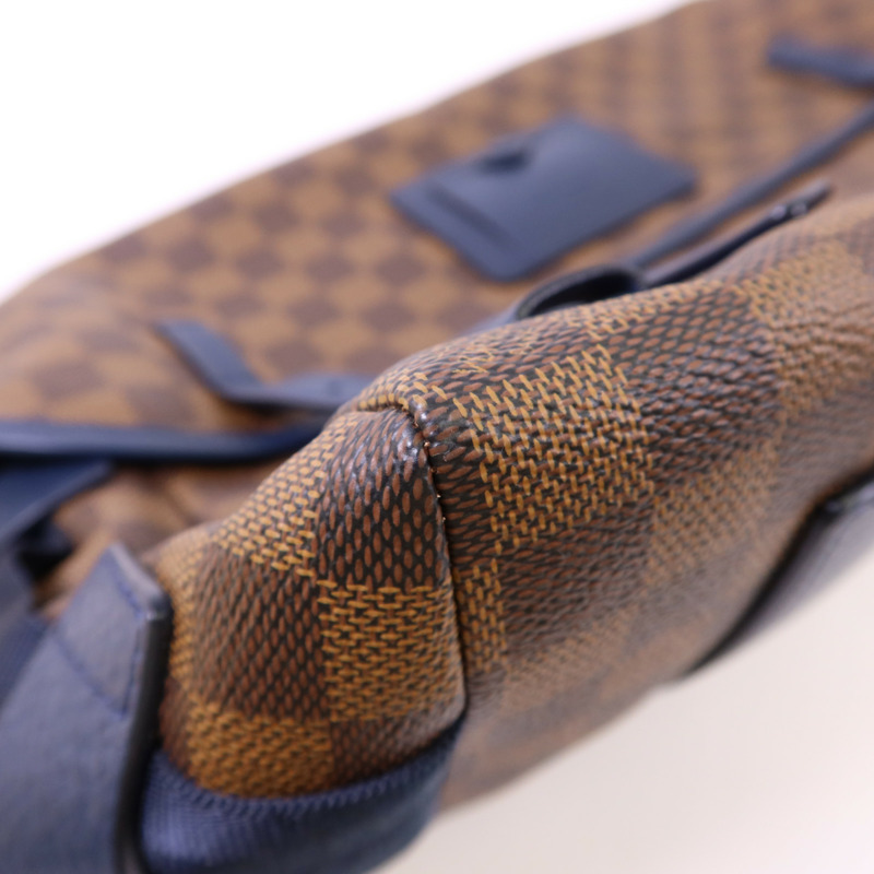 LOUIS VUITTON Damier Buzas銀扣肩背袋-11