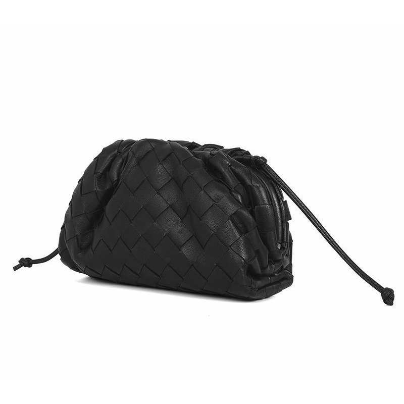BOTTEGA VENETA Intrecciato 迷你小包斜背包 585852 VCPP1 8803-3