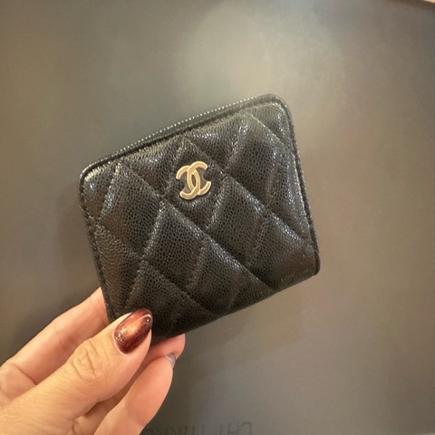 Chanel 黑荔枝牛皮金釦ㄇ拉內零錢袋零錢卡包AP3494