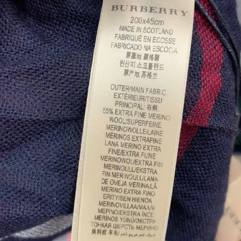 Burberry scarf-3