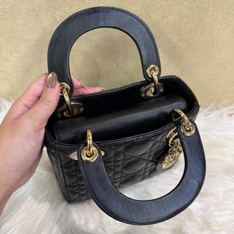 Dior LadyDior 黑羊皮3格迷你黛妃包 今年出專櫃-14