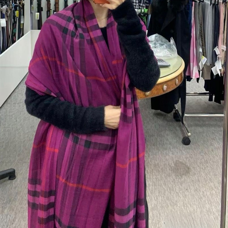 Burberry scarf-5