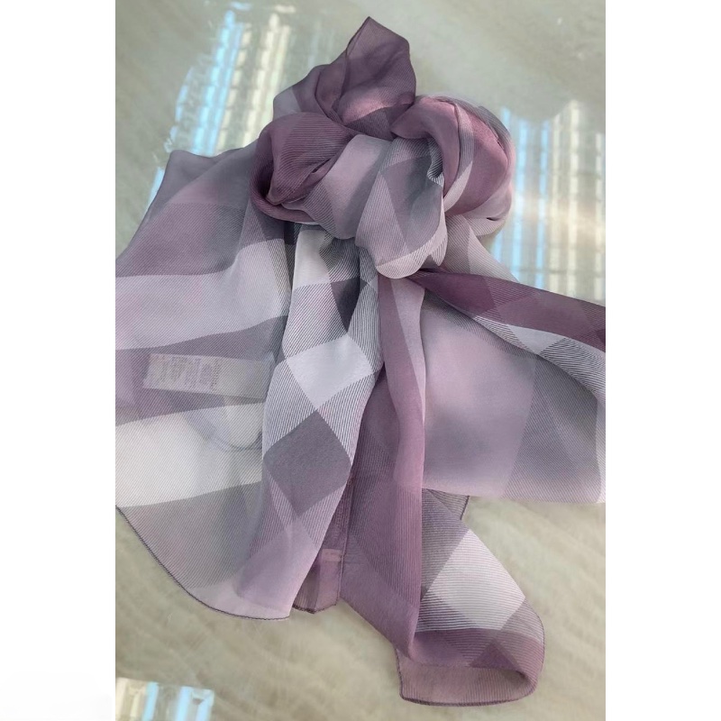 Burberry scarf-1