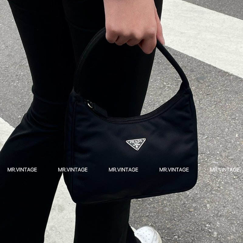 🏷Prada hobo-0