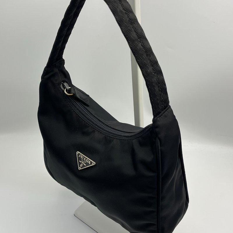🏷Prada hobo-14