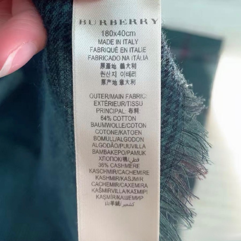Burberry scarf-3