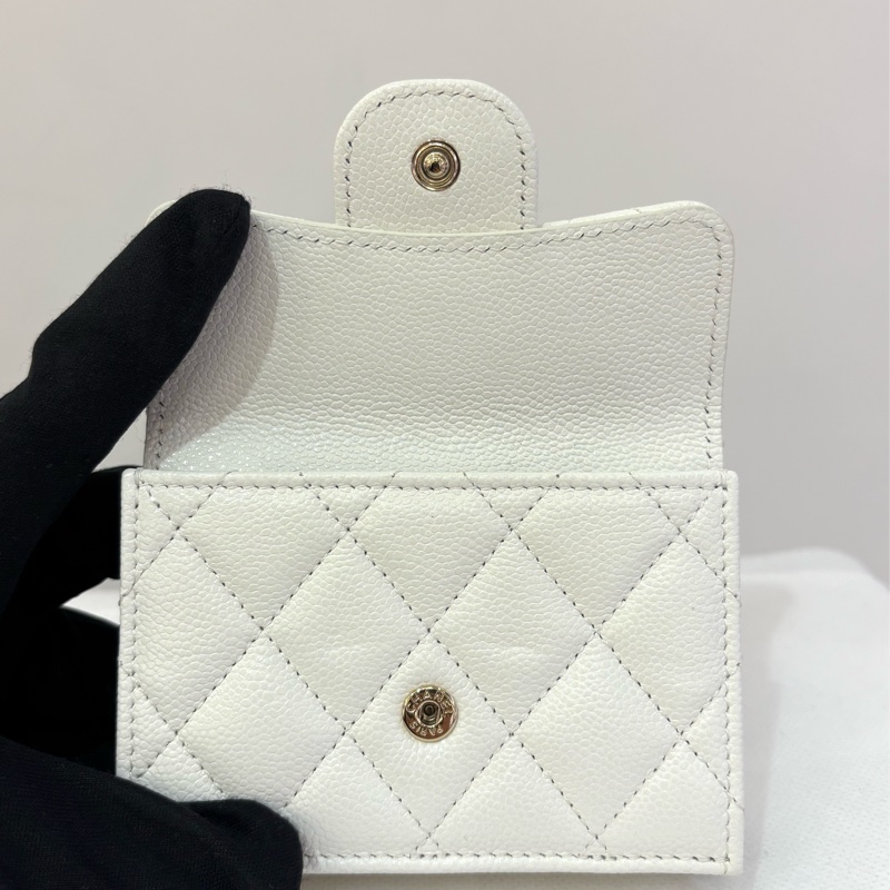 CHANEL 白色荔枝皮金釦三折短夾-6