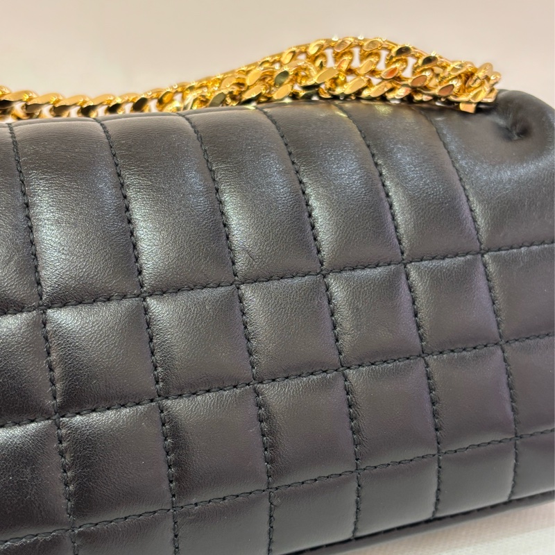 Burberry TB Lola黑牛皮金釦斜背包-8