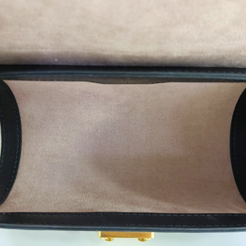 LOUIS VUITTON PAPILLON 19黑色EPI牛皮水波紋巴比龍斜挎包手提包單肩 包金色五金2條可拆卸肩帶 9.8新-6