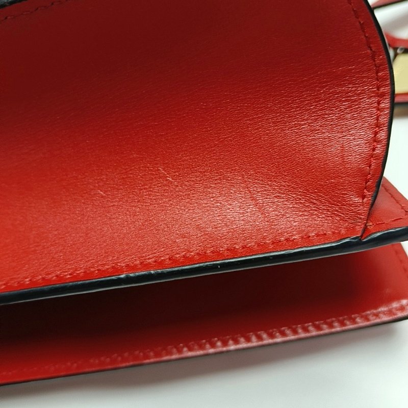 LOEWE Barcelona紅色牛皮單肩包斜挎包金色五金可拆卸肩帶-13