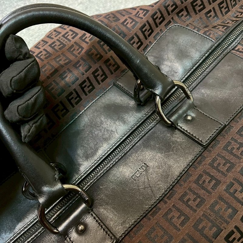 🏷Fendi旅行袋-3
