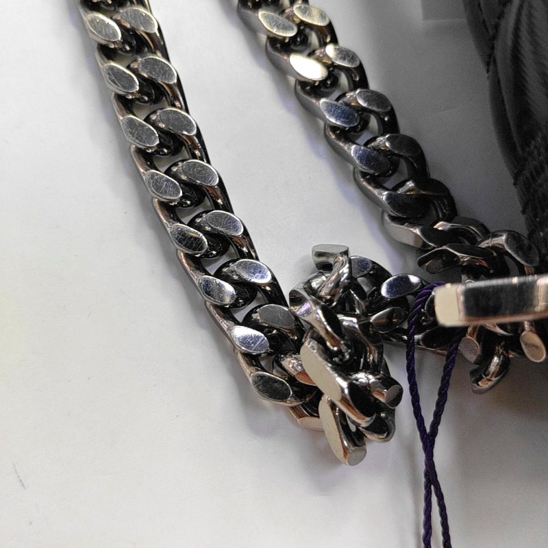 BURBERRY Lola 小號黑色皮革絎縫TB斜挎包單肩包 銀色五金-10