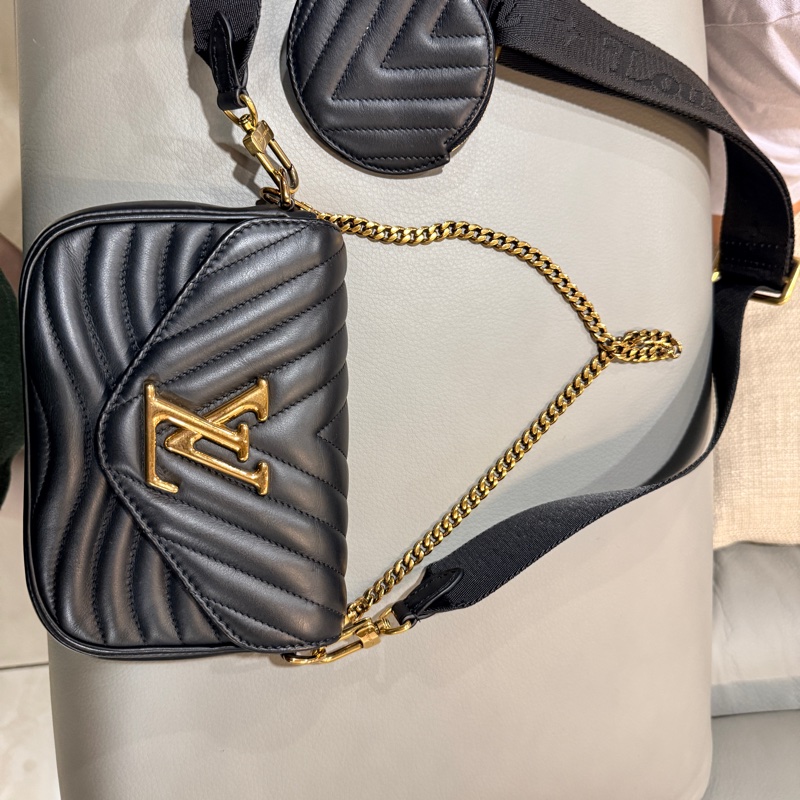 LV 多用途New Wave Multi-Pochette斜背袋 黑色-0